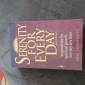 Serenity for Every Day: NKJV: New Testament; Pslams; and Proverbs ( paperback)